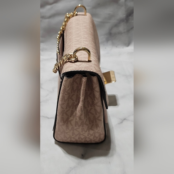 Michael Kors Pink and GoldWomen's Bag - Picture 4 of 9